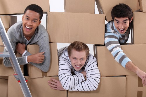 Moving truck service for a local Reading home move