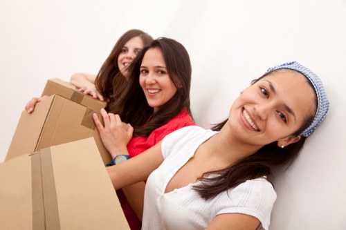 Flexible man with van service covering Reading and nearby areas